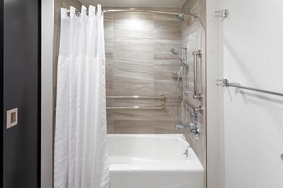 DoubleTree by Hilton New York Times Square South