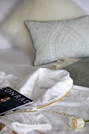 King Premier Room With Balcony