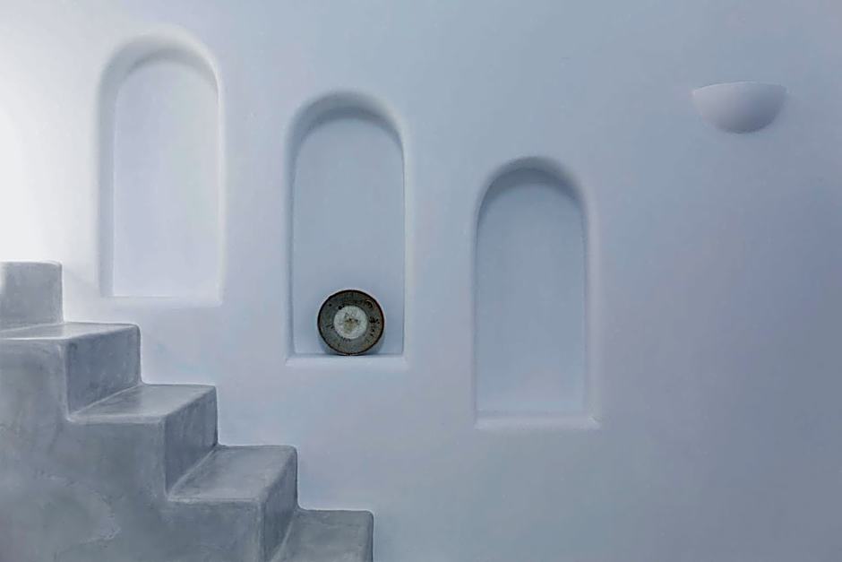 Skyfall Suites - Adults Only