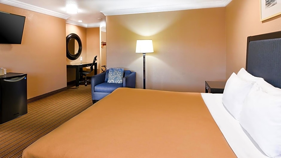 Hollywood Inn Express South