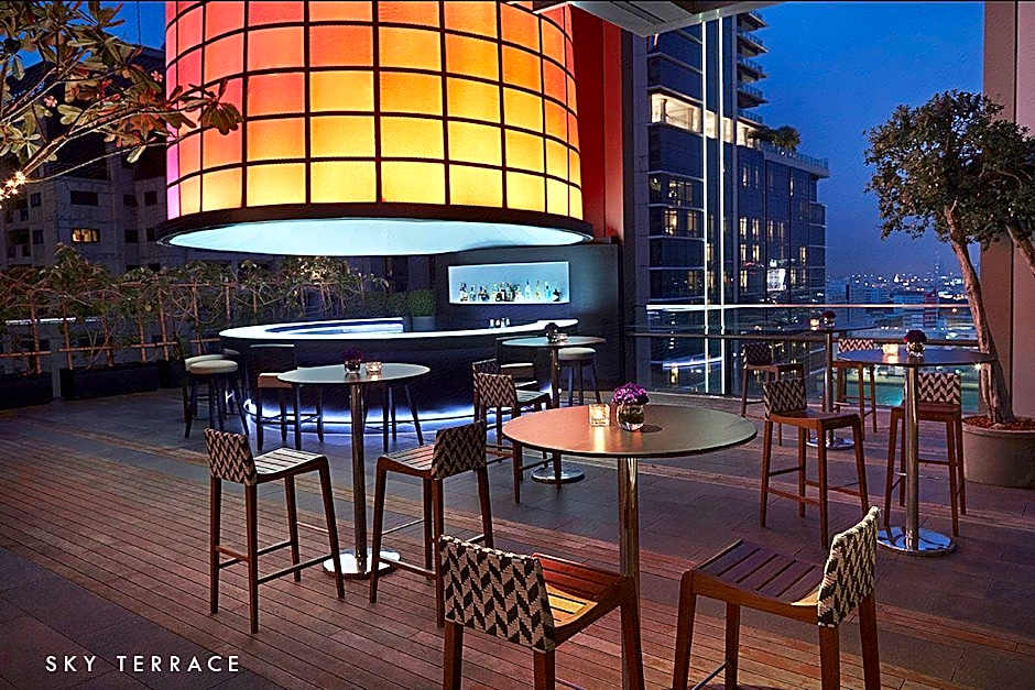 Hansar Bangkok Hotel