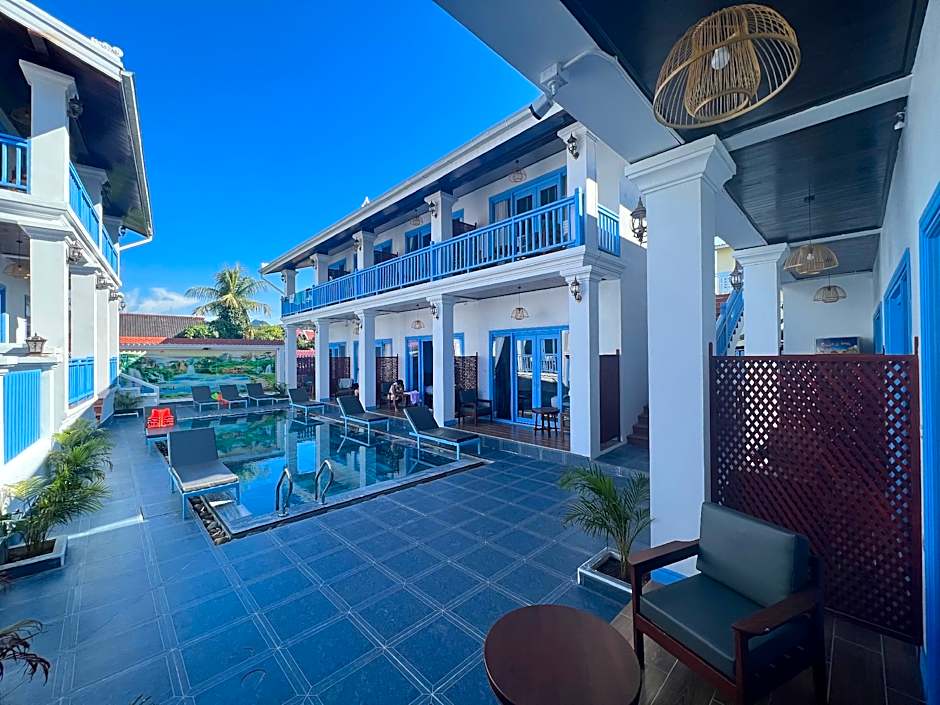 Sadakham Royal View Hotel
