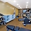 Holiday Inn Express Detroit-Warren/General Motors Technology Center By IHG