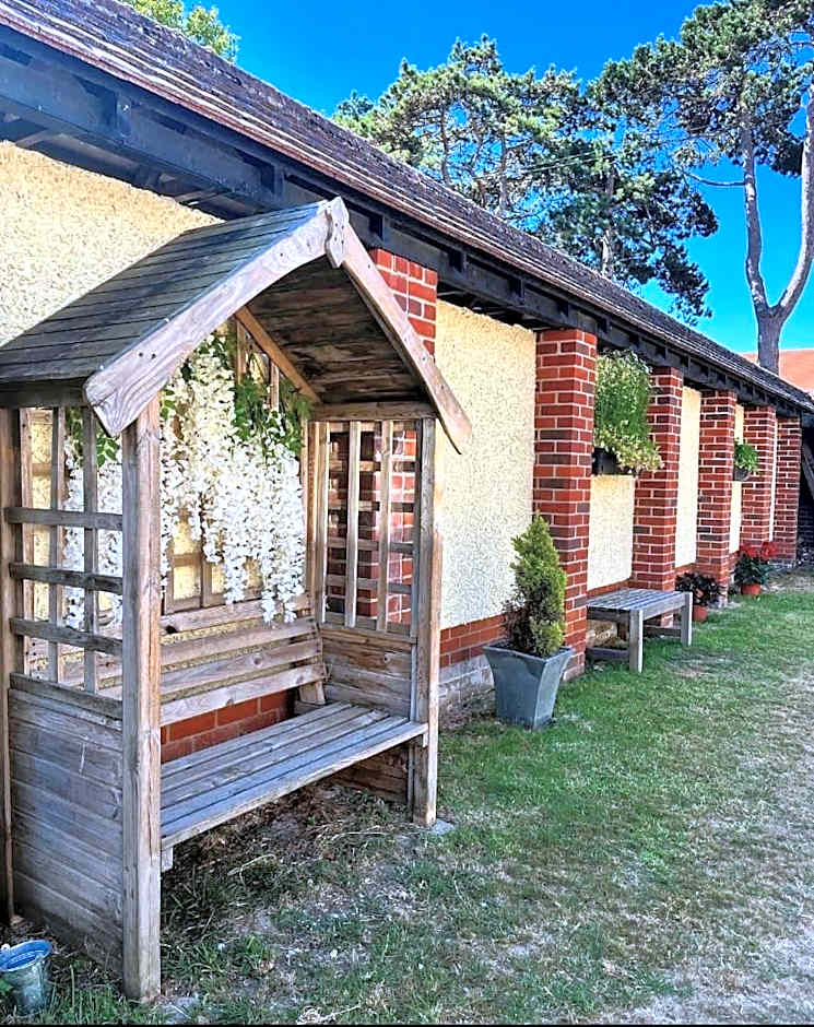 The Birdham Hotel & Restaurant