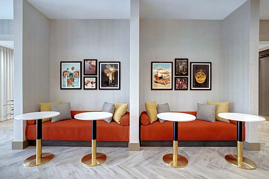 DoubleTree by Hilton Palmdale, CA