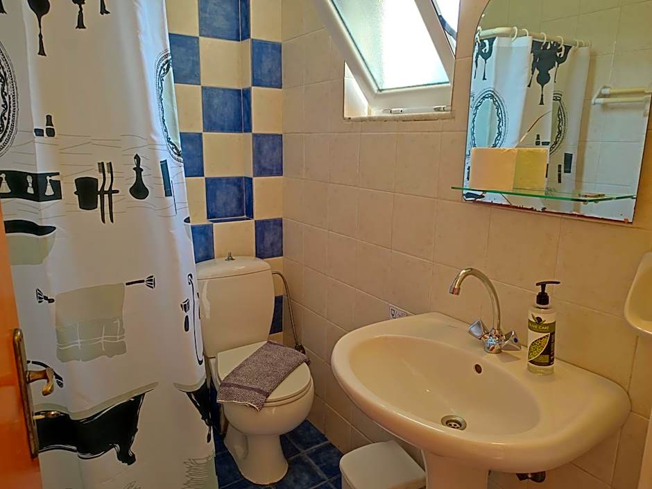 Elanthi Village Apartments