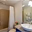The Breakwater Inn & Spa