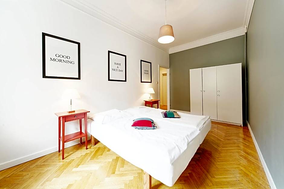 Old Town Kanonia Rooms & Apartments