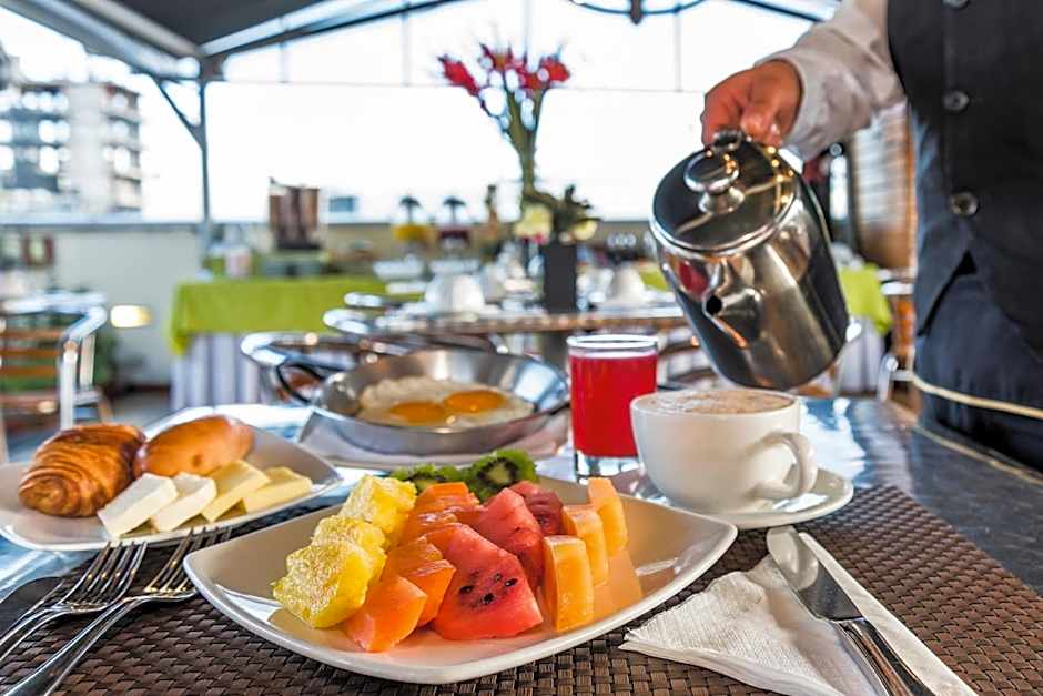 Hotel Platinum Suite