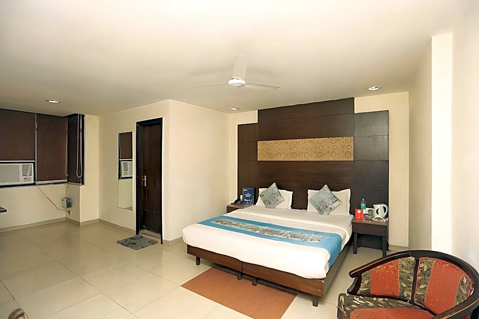 Super Hotel O Grand Peepal