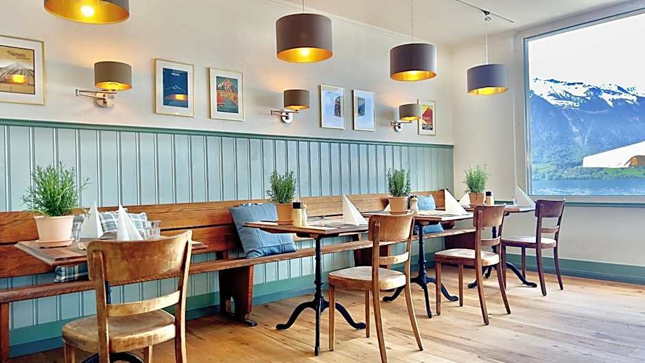 Boutique Hotel Niesenblick - direkt am Thunersee gelegen mit SELF CHECK IN & digitaler Rezeption