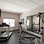 Country Inn & Suites by Radisson, Jackson, TN