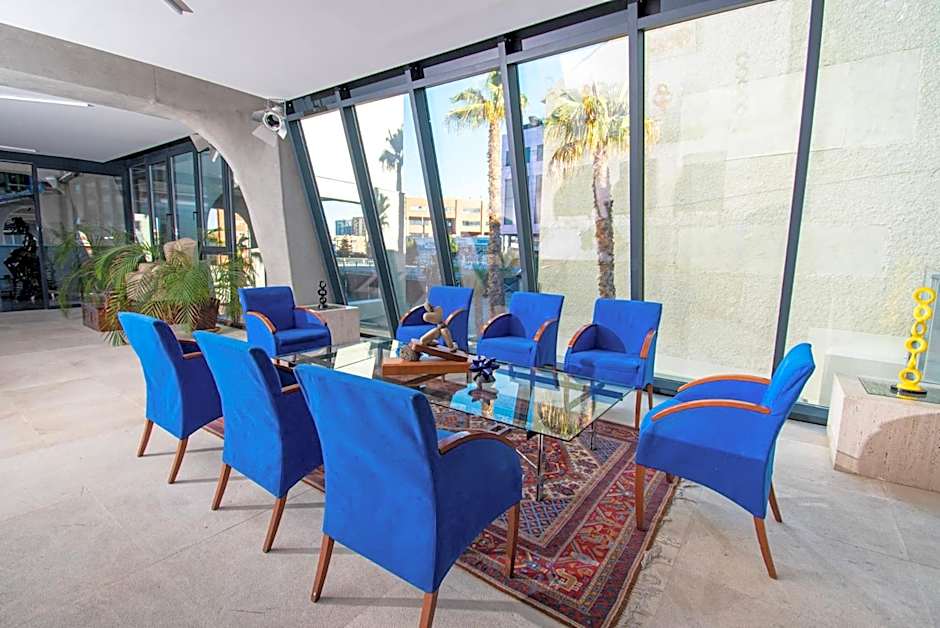 Ekilibrio Hotel & Apart-Suites