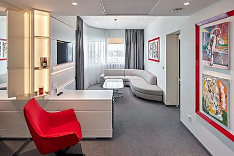 King Suite