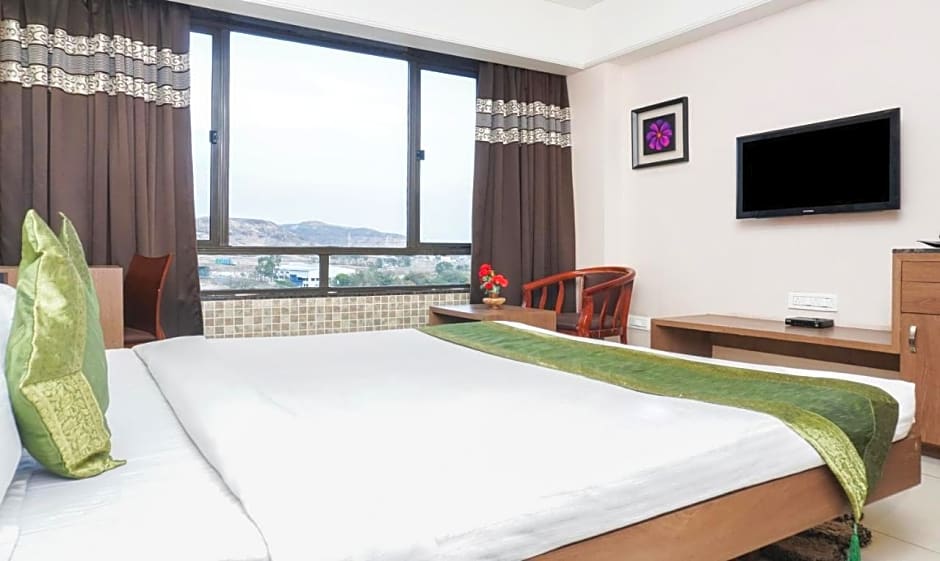 Shri Vitthal Mangalam - Hotel in Satara