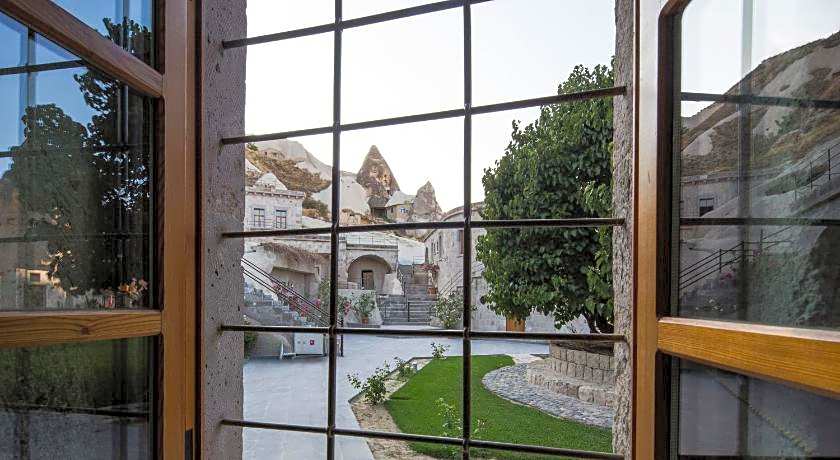 Lunar Cappadocia Hotel