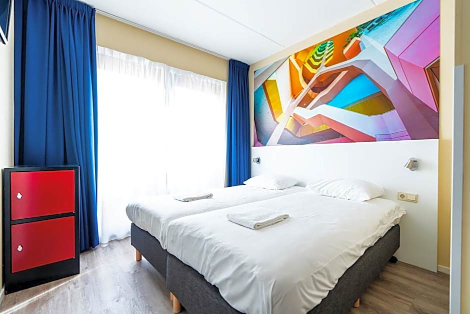 Bud Gett Hostels
