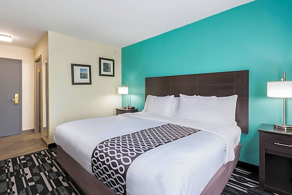 Bricktown Hotel & Extended Stay