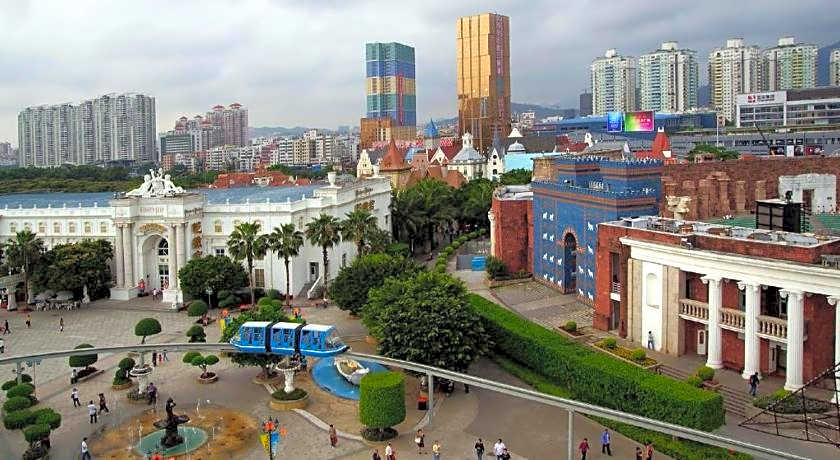 Shenzhen Pollman Hotel – Shenzhen, IA