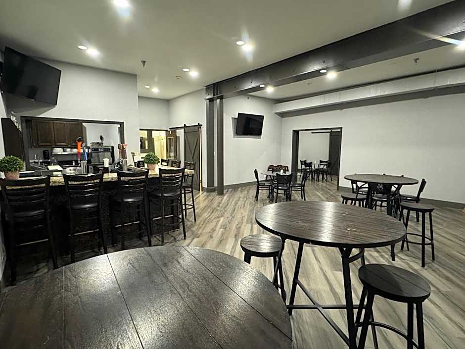 Brentwood Suites, Ascend Hotel Collection
