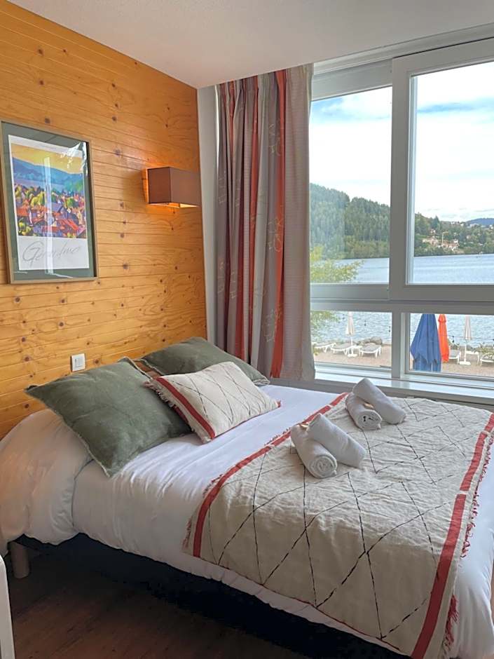 Appart'Hôtel LIDO au bord de l'eau