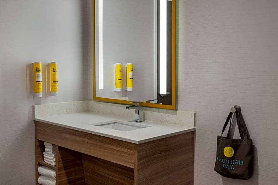 Tru by Hilton Ankeny