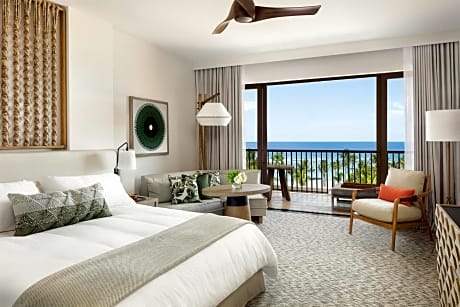 Ocean View King Suite Mobility/Hearing Accessible