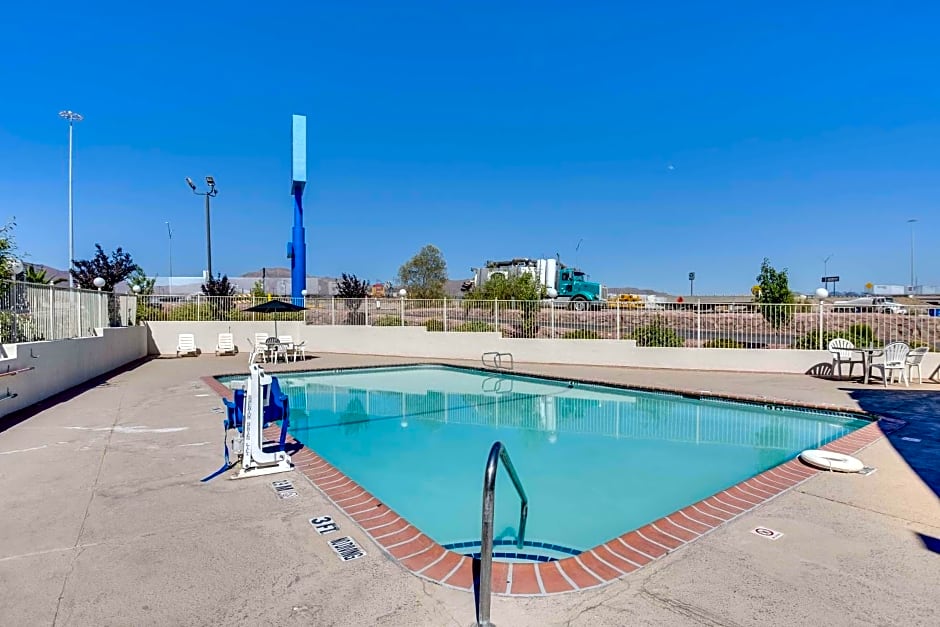 Motel 6-El Paso, TX - West