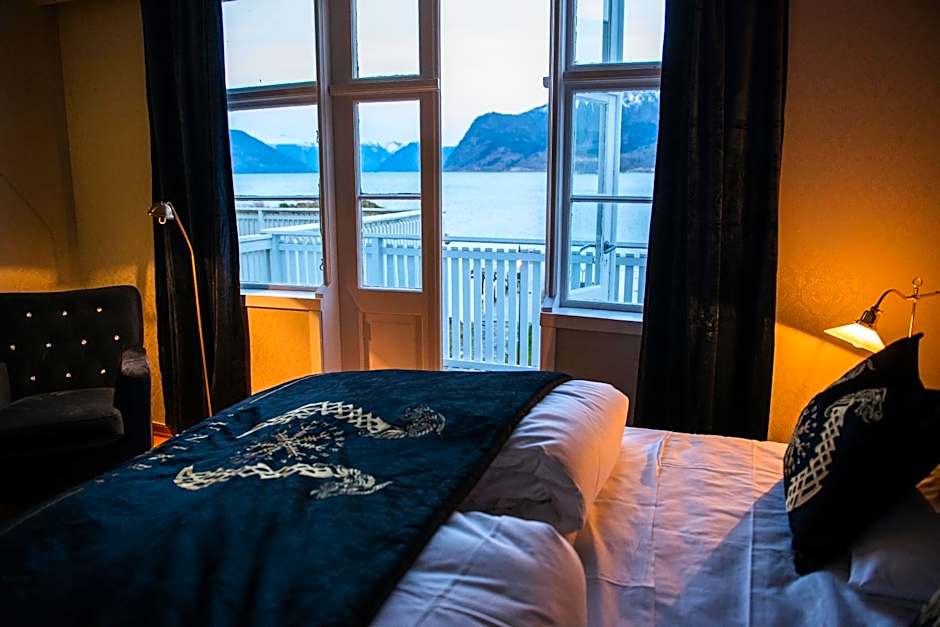 Leikanger Fjordhotel - Unike Hoteller