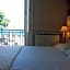 Opera Relais