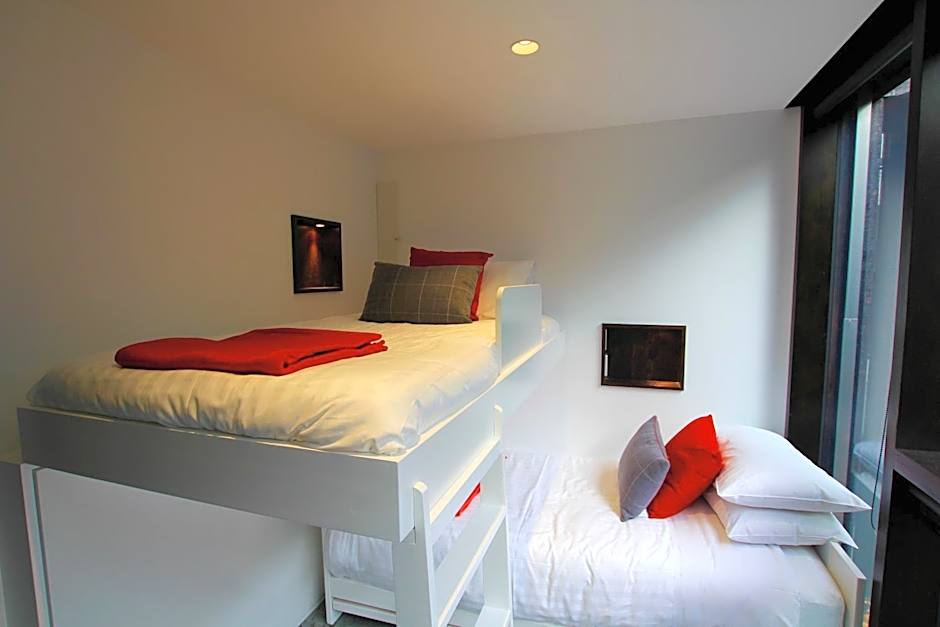 Old Bishop's Quarters