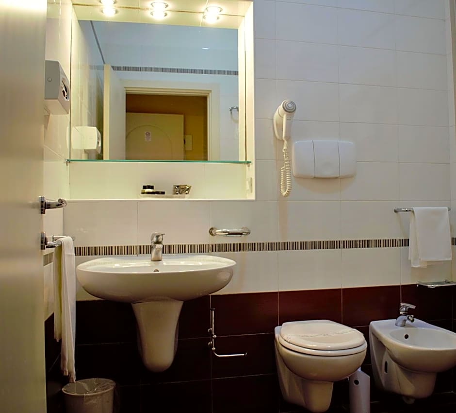 Barion Hotel & Congressi