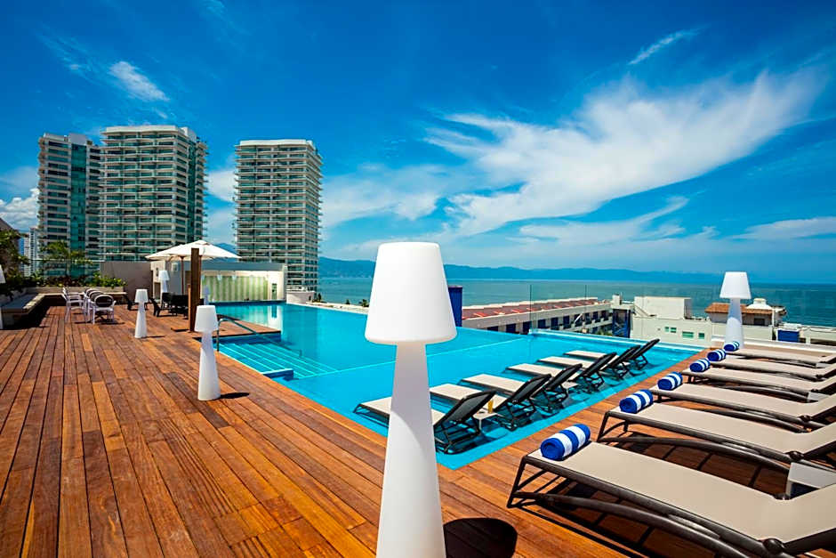 Crown Paradise Golden All Inclusive Adults Only