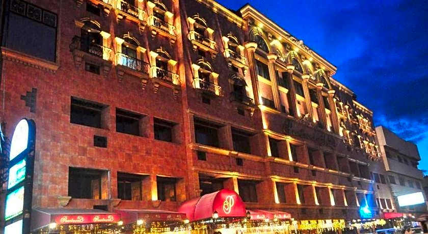 Pearlmont Hotel