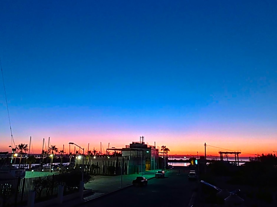Marina del Sol