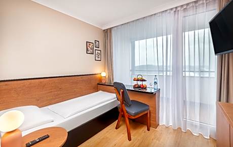 Budget Single Room