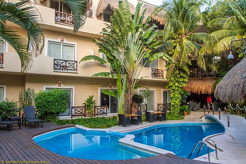 Hotel Riviera Del Sol