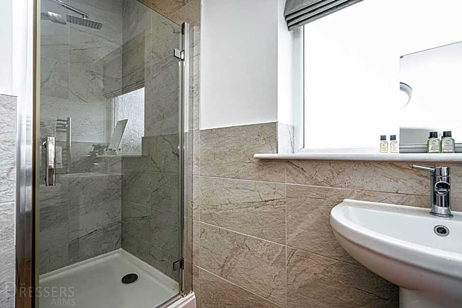 Rooms at The Dressers Arms