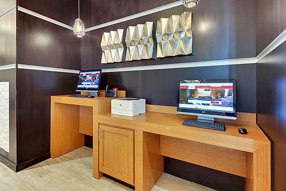 Drury Inn & Suites Columbus Polaris