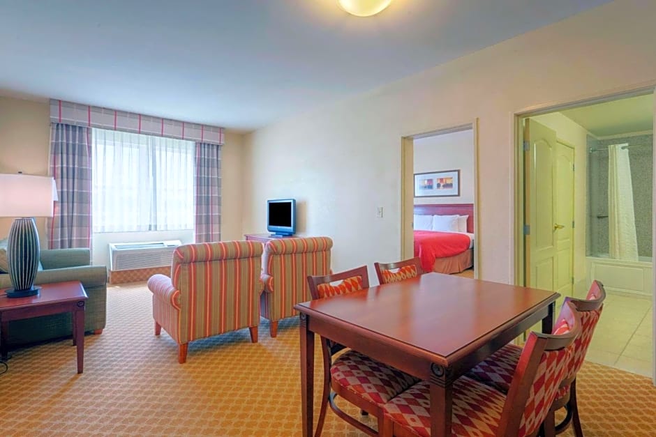 Country Inn & Suites by Radisson, Emporia, VA