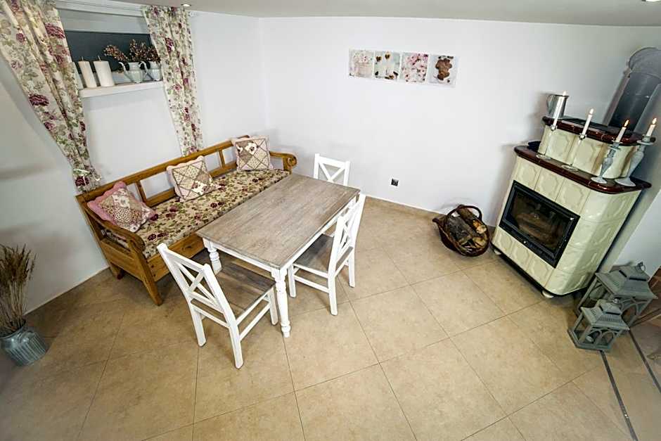 WILLA IZBICA KARPACZ parking, jacuzzi, sauna gratis