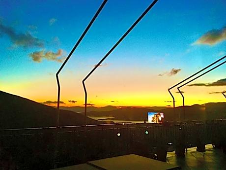 Standard Triple Room with Sea View