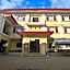 Metro Vigan Inn Bed & Breakfast Hotel