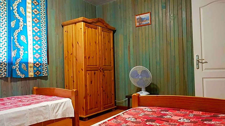 Vaianae Lodge