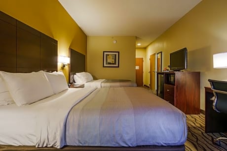 Queen Room with Two Queen Beds - Accessible/Non-Smoking