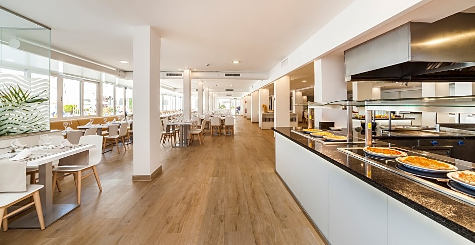 Apartamentos Globales Lord Nelson