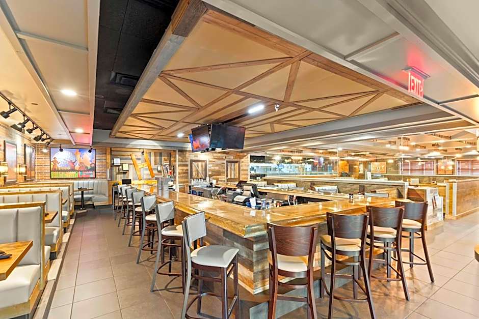 DoubleTree By Hilton Front Royal Blue Ridge Shadows