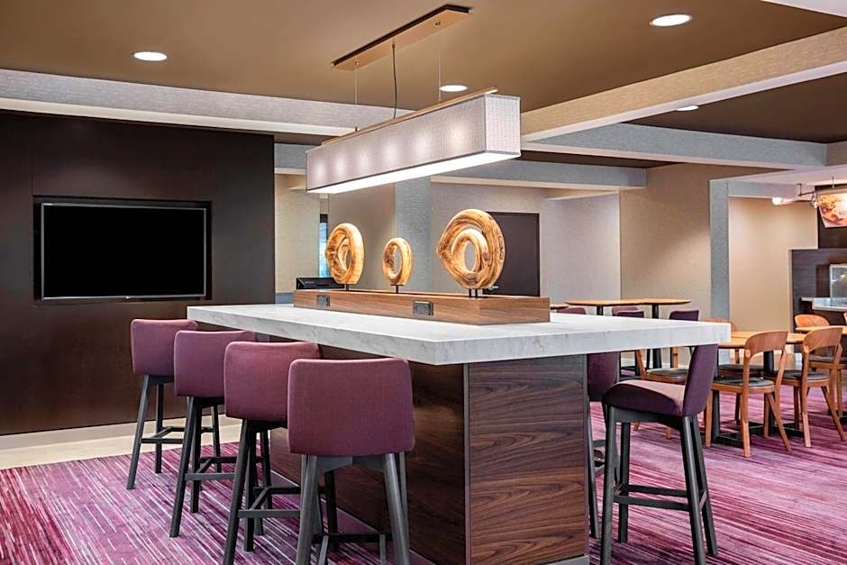 Courtyard by Marriott Bowling Green Convention Center