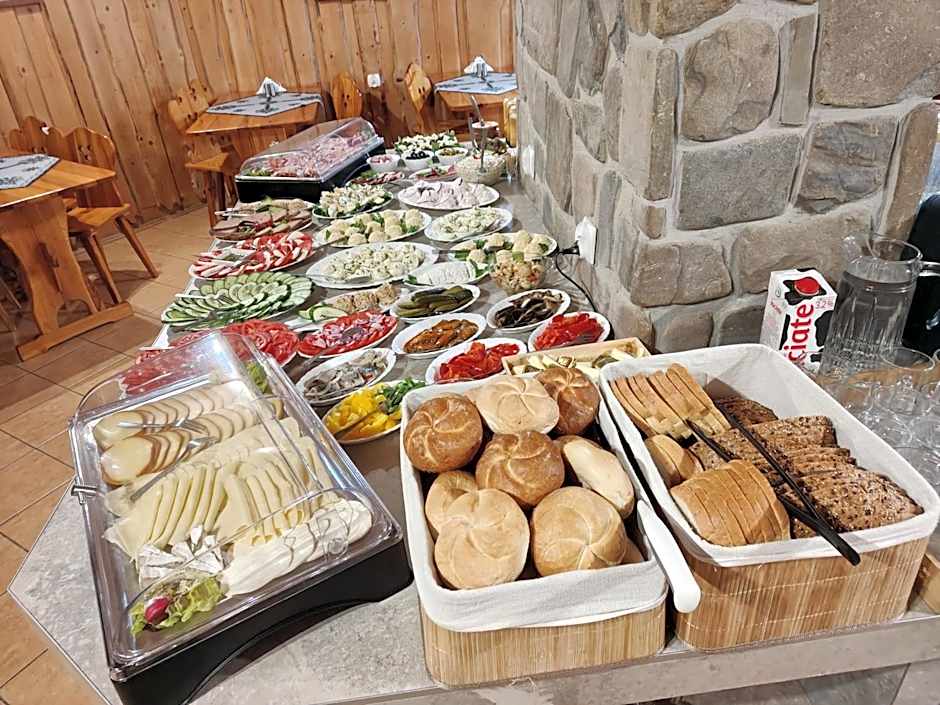 Willa Góry B - Noclegi z widokiem na góry śniadaniami i sauna
