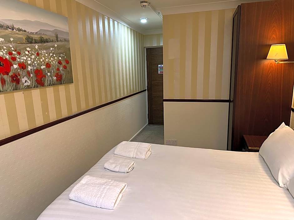 NormanHurst Hotel